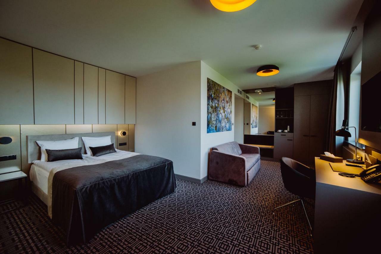 Hotel Evva Tarnobrzeg Luaran gambar