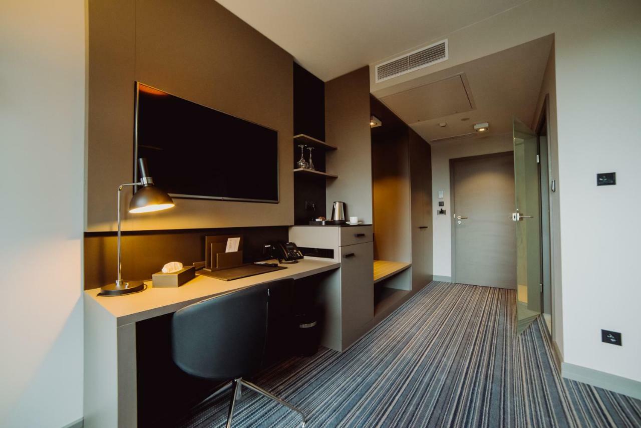 Hotel Evva Tarnobrzeg Luaran gambar